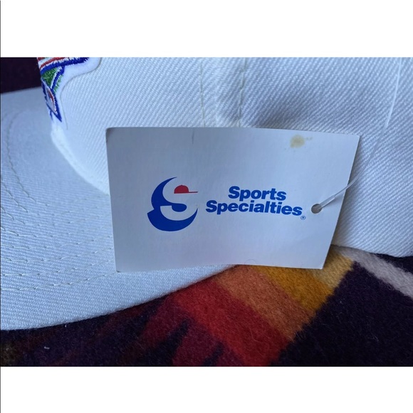 Oakland Athletics 1990 World Series Hat & Pin Set - Picture 7 of 8